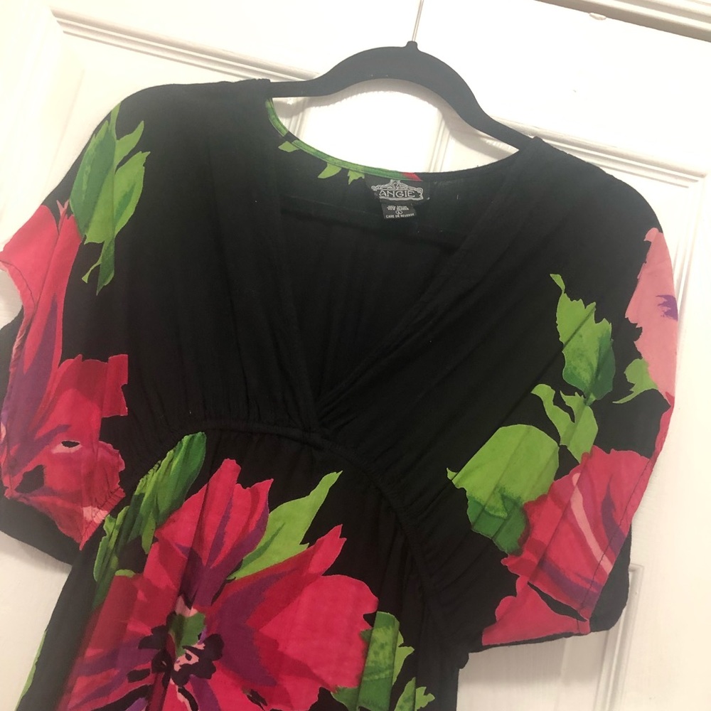 Dress - Picture 2 of 3